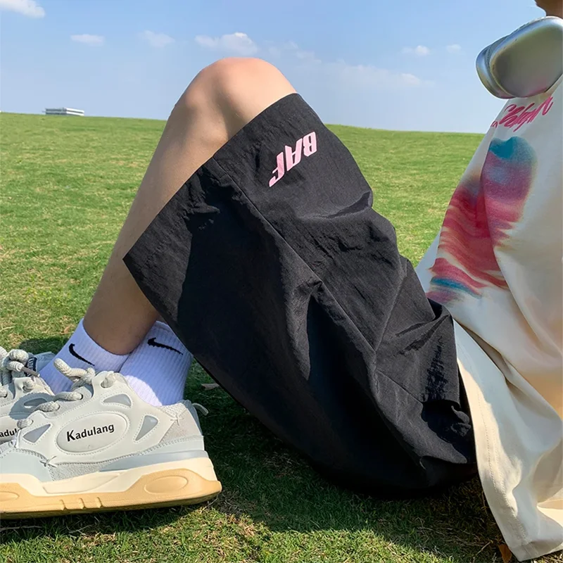 Y2k Men's Shorts Man Black Beach Pants Japanese Summer New Loose Quick-Dry Cotton Sports Gym Cargo Shorts Hip Hop Streetwear
Y2k Men's Shorts Man Black Beach Pants Japanese Summer New Loose Quick-Dry Cotton Sports Gym Cargo Shorts Hip Hop Streetwear