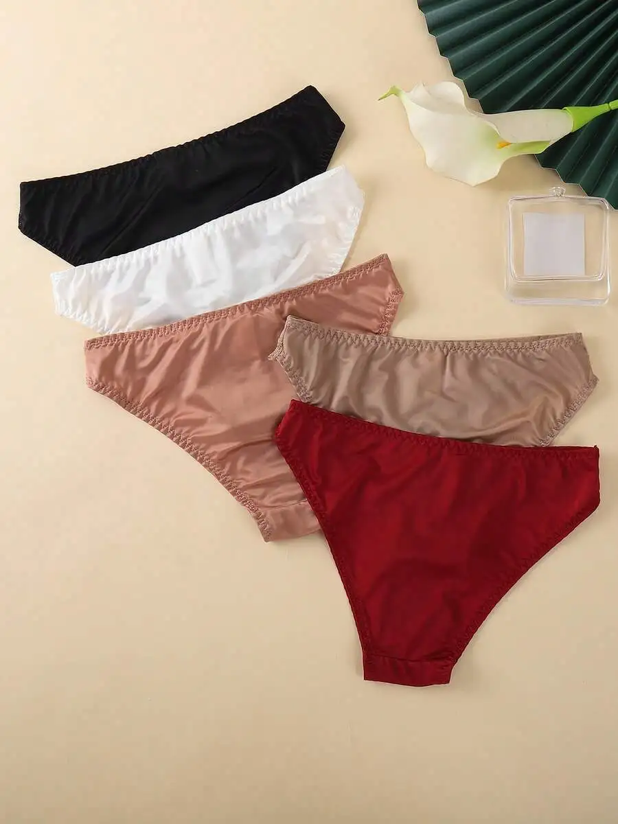 4 Pcs Seamless Low-Waist Lace Briefs Panties For Women
4 Pcs Seamless Low-Waist Lace Briefs Panties For Women