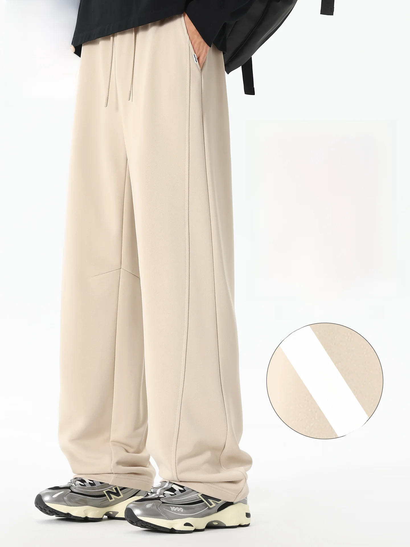 Американские повседневные спортивные брюки для мужчин, новинка весенней коллекции, длинные брюки свободного кроя из полиэстера, удобные, с эффектом стрейч.
Американские повседневные спортивные брюки для мужчин, новинка весенней коллекции, длинные брюки свободного кроя из полиэстера, удобные, с эффектом стрейч.