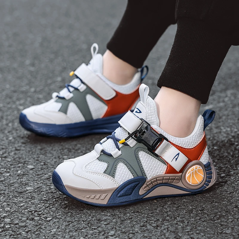 New Kids Boy Running Sport Shoes Leather Sneakers Fashion Children Outdoor Lightweight Breathable Tenis Footwear Girls Shoes
New Kids Boy Running Sport Shoes Leather Sneakers Fashion Children Outdoor Lightweight Breathable Tenis Footwear Girls Shoes