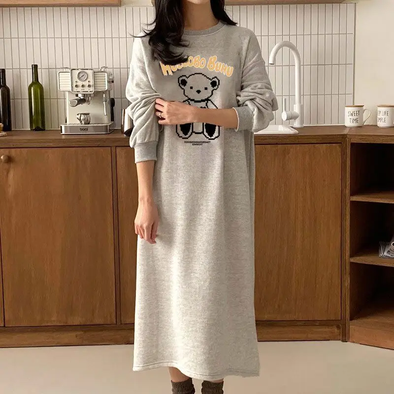 Fashion Versatile Autumn Winter New Fleece Thick Winter New Fleece Dress Women's Print Round Neck Patchwork Long Sleeved Dresses
Fashion Versatile Autumn Winter New Fleece Thick Winter New Fleece Dress Women's Print Round Neck Patchwork Long Sleeved Dresses