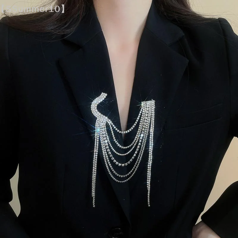 【SSummer10】European American Luxury Full Rhinestone Tassel Brooch-Multi-Layer Sweater Joker Pin for Autumn Winter【SS】
【SSummer10】European American Luxury Full Rhinestone Tassel Brooch-Multi-Layer Sweater Joker Pin for Autumn Winter【SS】