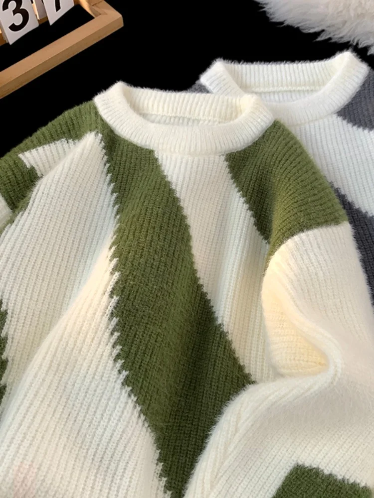 Loose Fit round Ne Knitwear Men's Autumn Winter American Retro Sle Striped Color Blo Sweater Comfortable Soft Material
Loose Fit round Ne Knitwear Men's Autumn Winter American Retro Sle Striped Color Blo Sweater Comfortable Soft Material