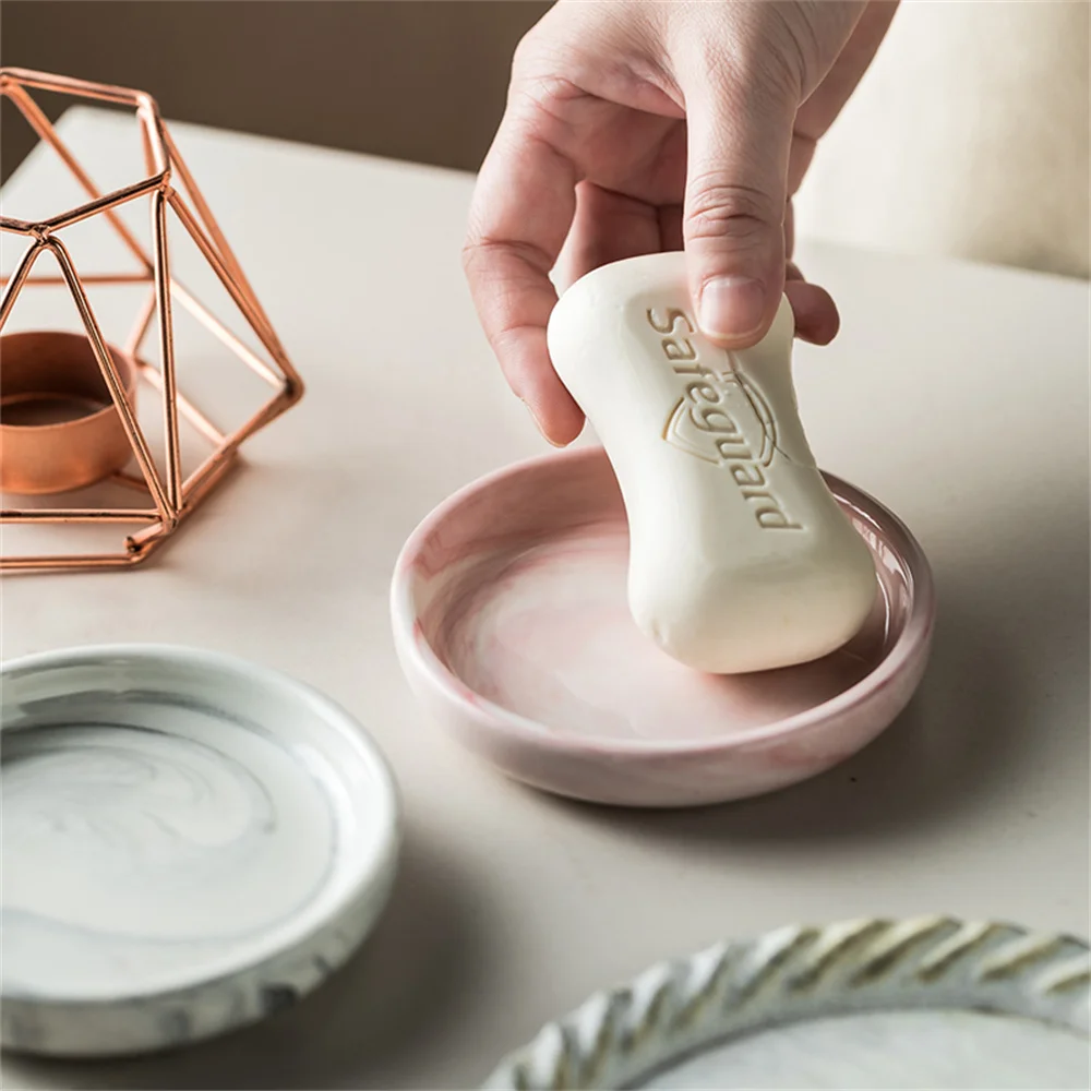 Light Luxury Ceramic Jewelry Tray Marbled Pattern Soap Dish Hotel Keys Organizer Plate Club Home Bathroom Storage Table Trays
Light Luxury Ceramic Jewelry Tray Marbled Pattern Soap Dish Hotel Keys Organizer Plate Club Home Bathroom Storage Table Trays