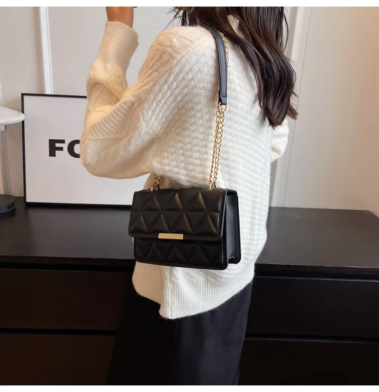 Women Quilted Chain Crossbody Bag Fashion Small Square Shoulder Purse Multi Color Casual Daily Handbag Women Quilted Chain Crossbody Bag Fashion Small Square Shoulder Purse Multi Color Casual Daily Handbag
