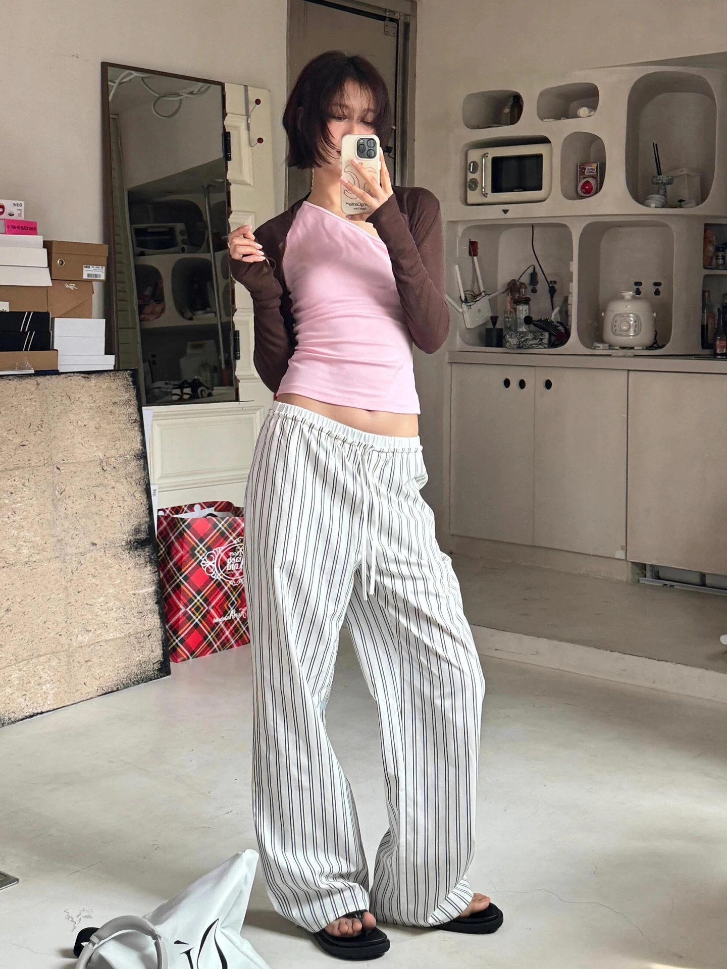 White Striped Casual Pants Women's Summer New Loose Slim Straight Wide Leg Pants Drapey Slimming Versatile Pants
White Striped Casual Pants Women's Summer New Loose Slim Straight Wide Leg Pants Drapey Slimming Versatile Pants