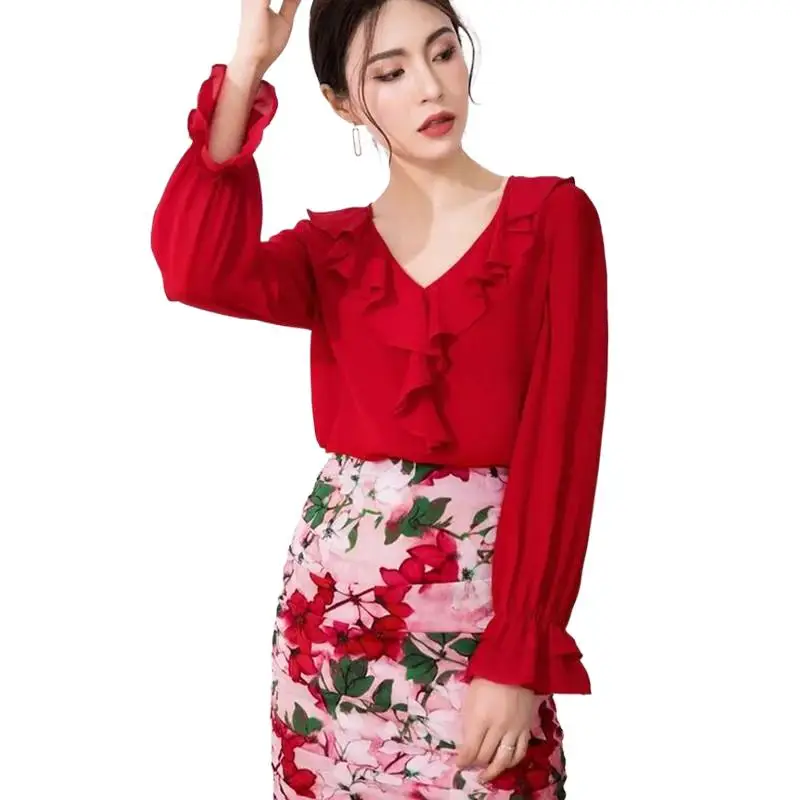 Fashion Long Sleeve Women Blouses 2024 Spring V-neck Ruffle Blouse Shirt Casual Tops Elegant Work Wear Chiffon Shirts
Fashion Long Sleeve Women Blouses 2024 Spring V-neck Ruffle Blouse Shirt Casual Tops Elegant Work Wear Chiffon Shirts