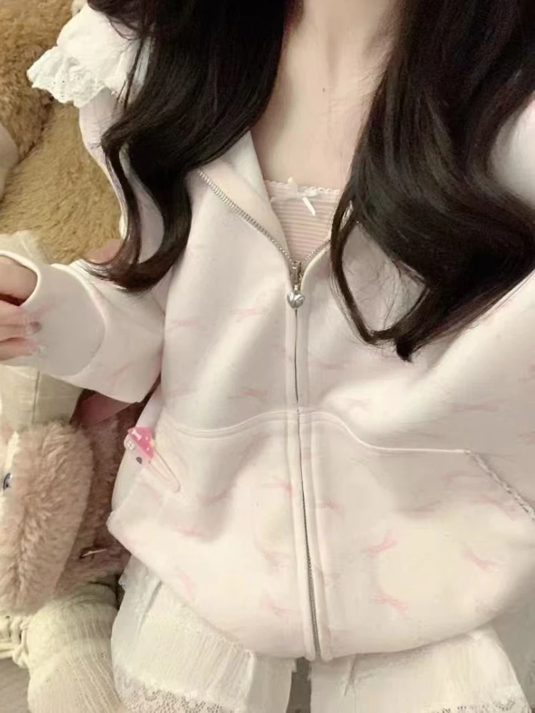 Autumn Winter Kawaii Loose Long Sleeve Coat Women Sweet Cute Design Print Sweatshirts Japanese Casual Lovely Bow Hoodie 2025 New
Autumn Winter Kawaii Loose Long Sleeve Coat Women Sweet Cute Design Print Sweatshirts Japanese Casual Lovely Bow Hoodie 2025 New