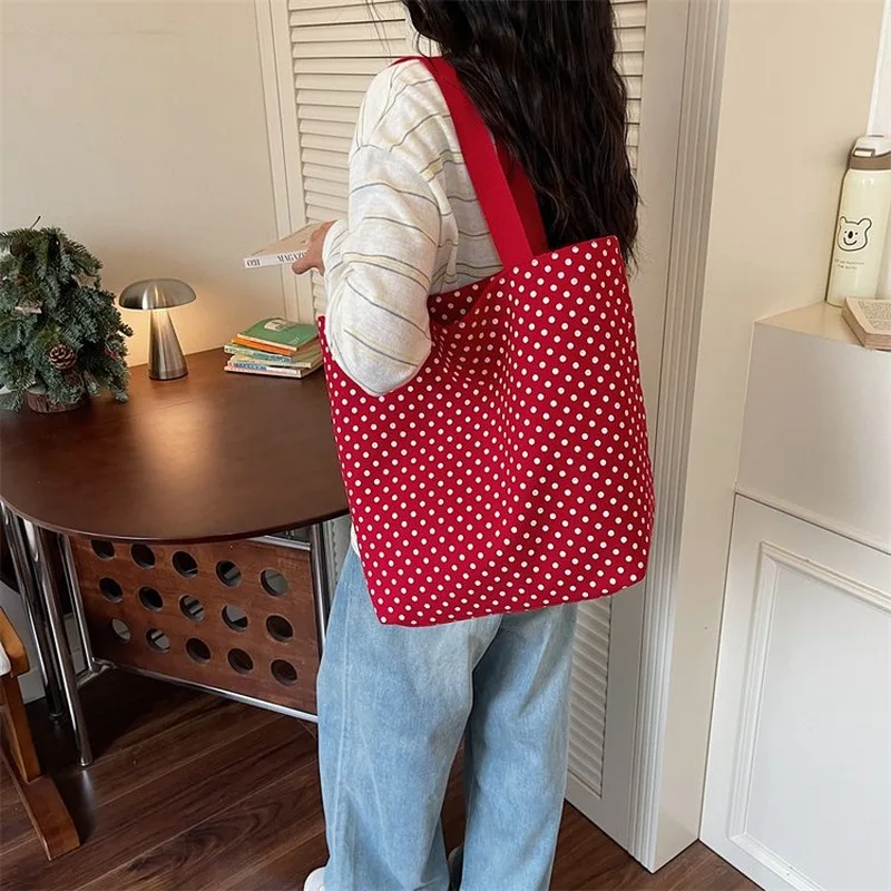 Polka Dot Large Capacity Tote Bag, Casual Daily Carry Bag for Women, Suitable for Work Commute, Shopping, School, Short Trips
Polka Dot Large Capacity Tote Bag, Casual Daily Carry Bag for Women, Suitable for Work Commute, Shopping, School, Short Trips