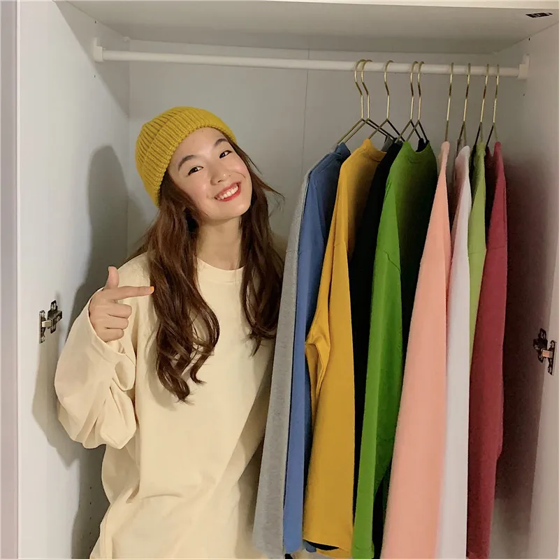 Autumn New Loose Solid Color Long Sleeved T-Shirt For Students To Wear As A Versatile Top For Women'S Fashion
Autumn New Loose Solid Color Long Sleeved T-Shirt For Students To Wear As A Versatile Top For Women'S Fashion