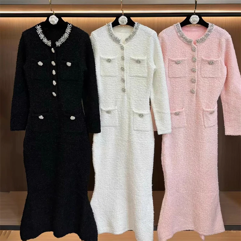 New Spring Women's Round Neck DiamondLong Sleeve Knitted Dress High-Quality Fashion Knitted Ruffle High Waist Diamond Maxi Skirt
New Spring Women's Round Neck DiamondLong Sleeve Knitted Dress High-Quality Fashion Knitted Ruffle High Waist Diamond Maxi Skirt