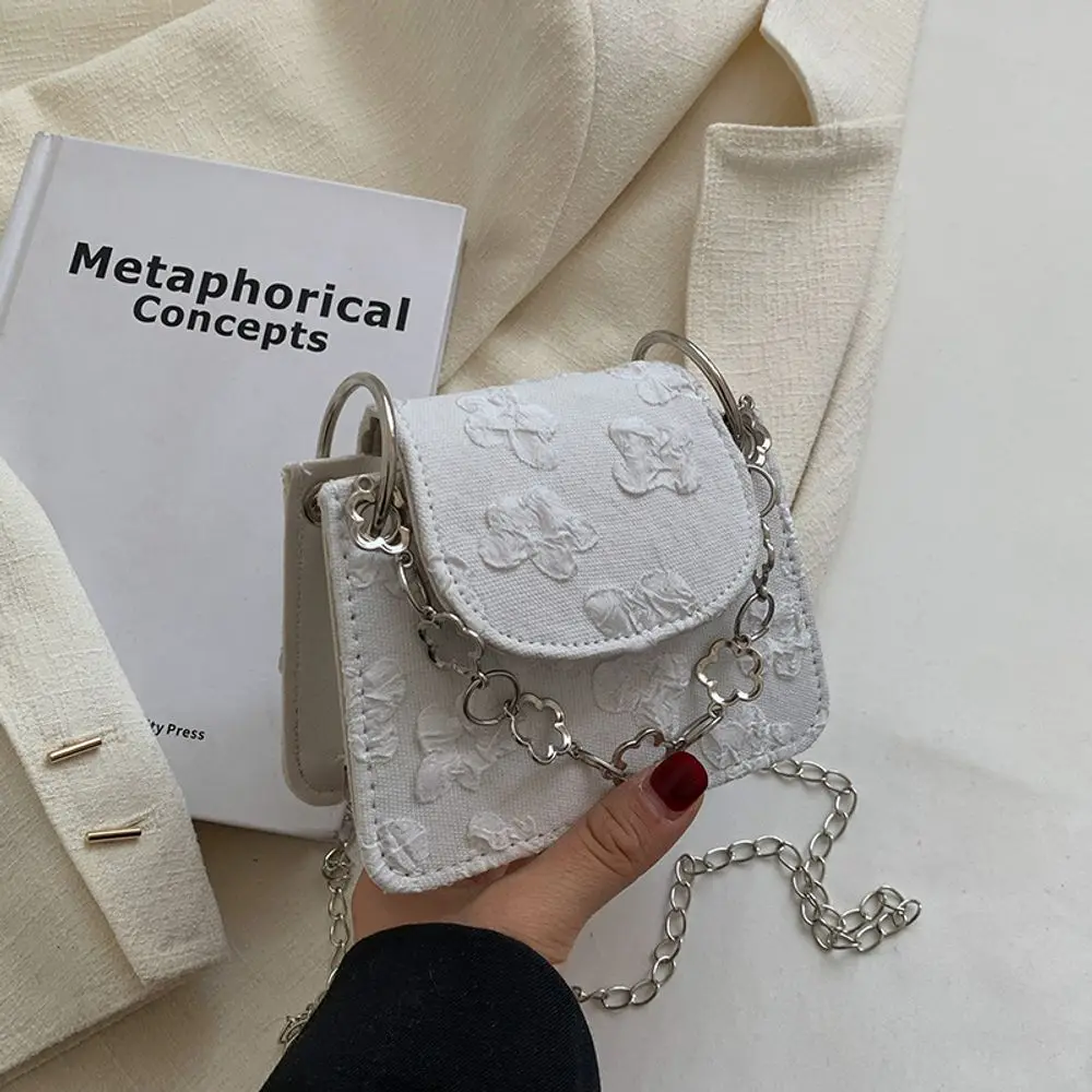 Niche high-end mini bag for women, versatile, stylish chain crossbody bag, Korean style earphones, lipstick bag
Niche high-end mini bag for women, versatile, stylish chain crossbody bag, Korean style earphones, lipstick bag