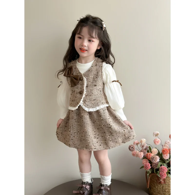 Girls Dress Suit Spring and Autumn Clothes2025New style children's sweet vest princess dress for little girls
Girls Dress Suit Spring and Autumn Clothes2025New style children's sweet vest princess dress for little girls