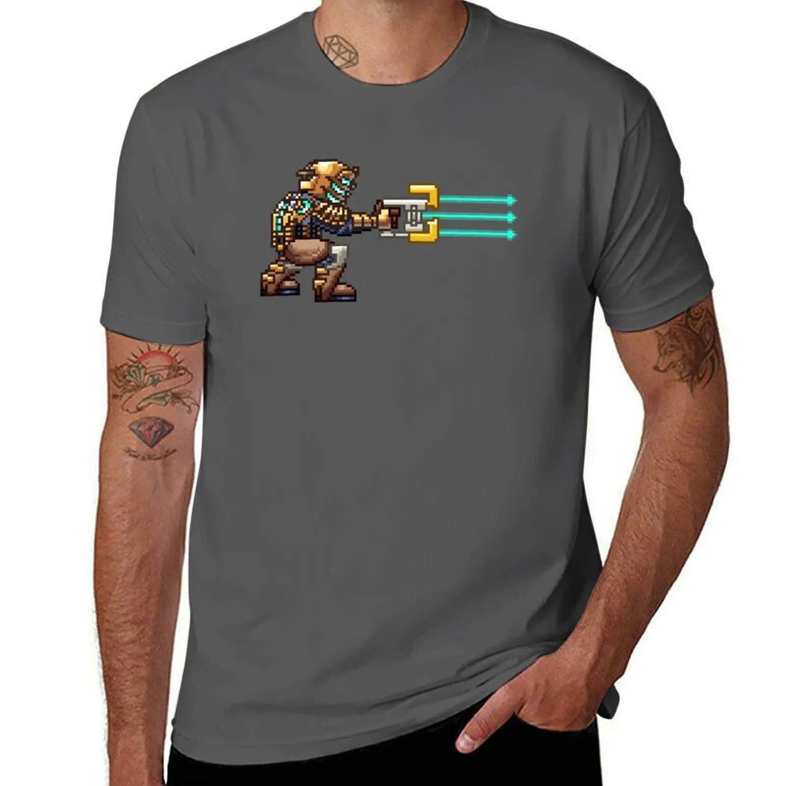 Isaac Clarke T-Shirt Vintage Print Crew Neck Tee
Isaac Clarke T-Shirt Vintage Print Crew Neck Tee