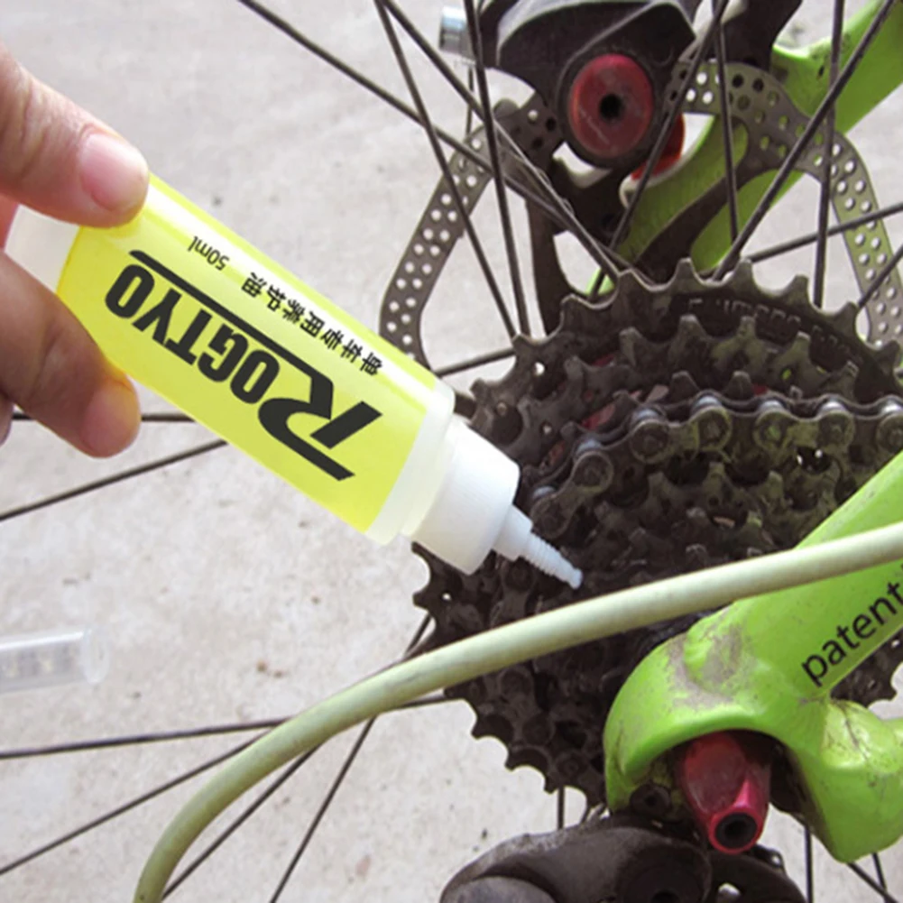 Bike Lubricants Lubricating Oil Outdoor Sports Lubrication Maintenance Mineral Oil Rust Prevention Tools 1 Pcs
Bike Lubricants Lubricating Oil Outdoor Sports Lubrication Maintenance Mineral Oil Rust Prevention Tools 1 Pcs
