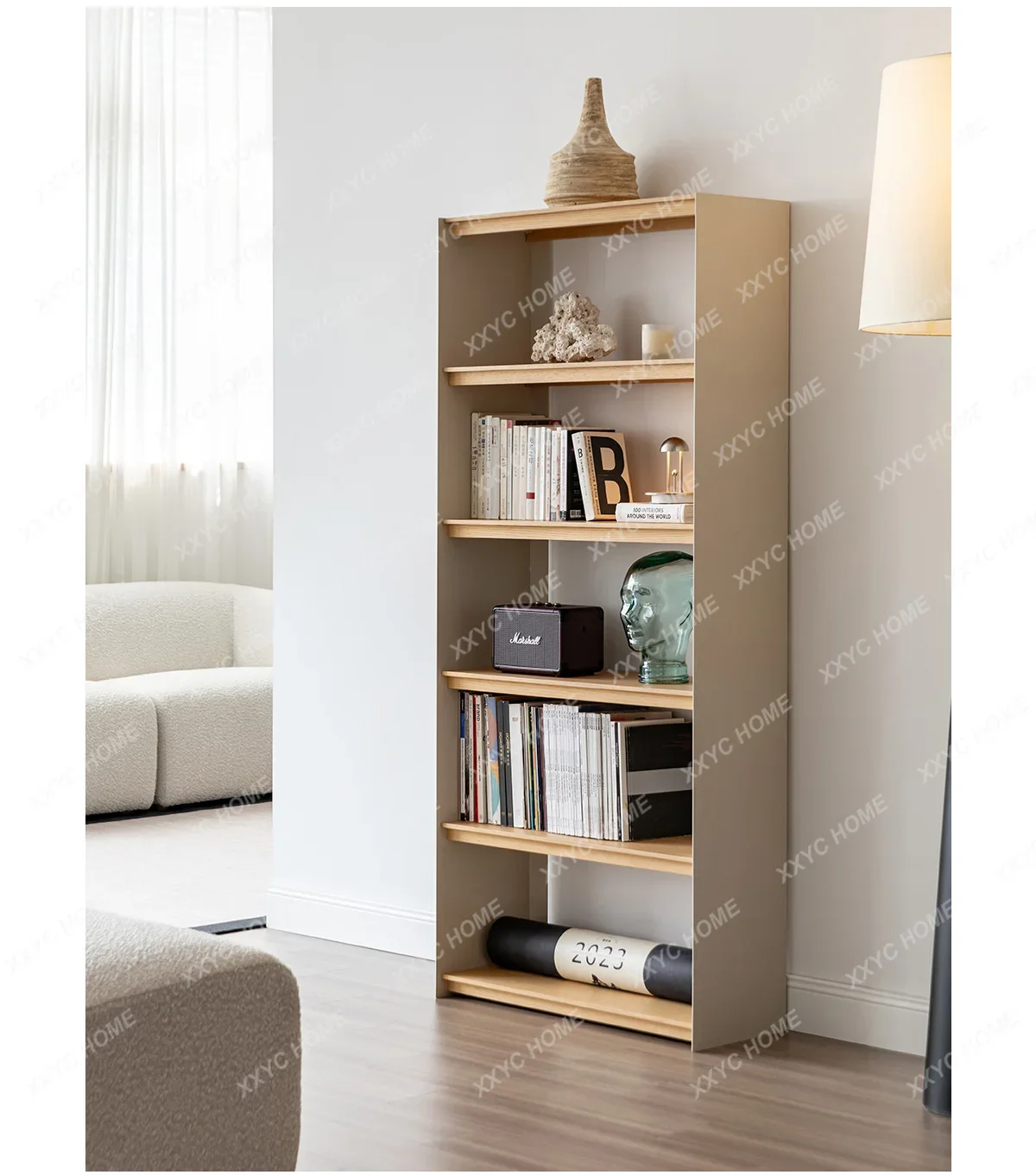 Solid wood bookshelf Floor-to-ceiling shelf log color matching integrated with wall storage book cabinet
Solid wood bookshelf Floor-to-ceiling shelf log color matching integrated with wall storage book cabinet