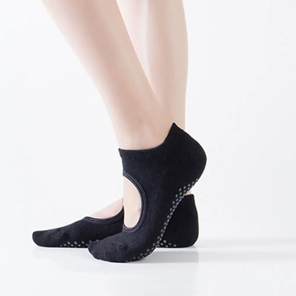 Antibacterial Ladies Ankle Pilates Dacing Anti-slip Sock Wear-resisting Barre Cotton Yoga Socks Ballet 
Antibacterial Ladies Ankle Pilates Dacing Anti-slip Sock Wear-resisting Barre Cotton Yoga Socks Ballet