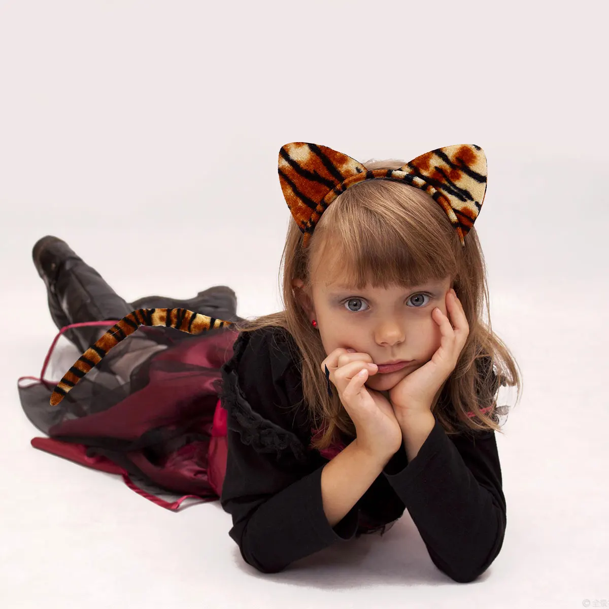 2 Set Animal Head Buckle Three-piece Costume Decoration Halloween Cosplay Fierce Hair Accessories Prop Props
2 Set Animal Head Buckle Three-piece Costume Decoration Halloween Cosplay Fierce Hair Accessories Prop Props