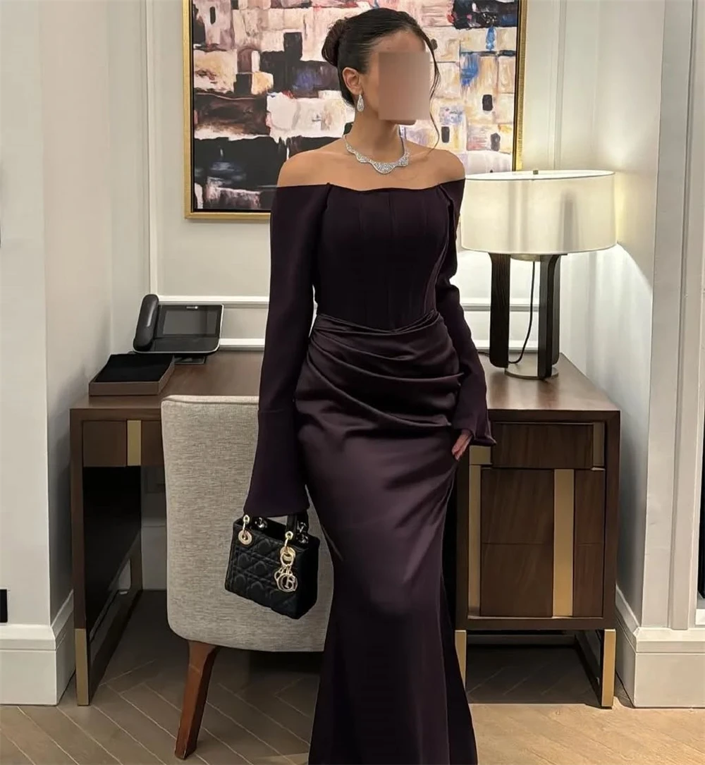 Customized Exquisite Purple Satin Evening Dress Temperament Strapless Off the Shoulder Long Sleeves Mermaid Celebrity Gowns
Customized Exquisite Purple Satin Evening Dress Temperament Strapless Off the Shoulder Long Sleeves Mermaid Celebrity Gowns