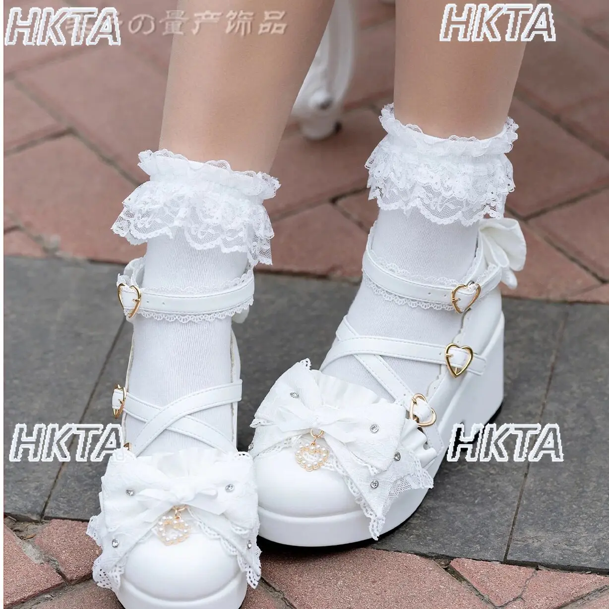 Japanese 2026 Summer New Sweet Double Lace Medium Tube White Short Cotton Socks Ladies Solid Color Versatile Lolita Socks Women
Japanese 2026 Summer New Sweet Double Lace Medium Tube White Short Cotton Socks Ladies Solid Color Versatile Lolita Socks Women