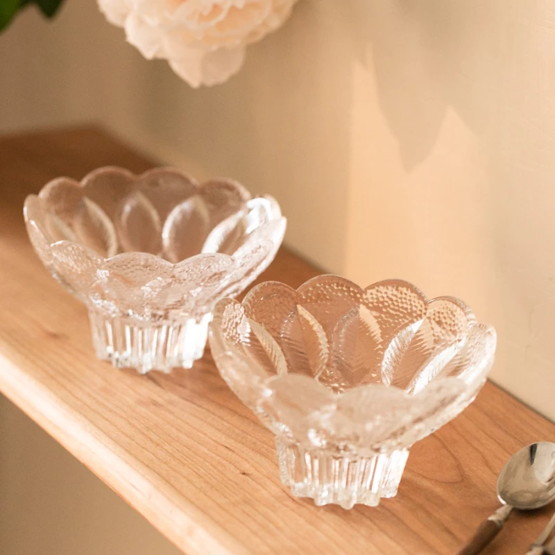 Embossed Mottled Leaf Glass Bowl, Simple Household Tableware, Nordic Dessert Plate, Kitchen Creative Salad Fruit Ice Cream Bowl
Embossed Mottled Leaf Glass Bowl, Simple Household Tableware, Nordic Dessert Plate, Kitchen Creative Salad Fruit Ice Cream Bowl