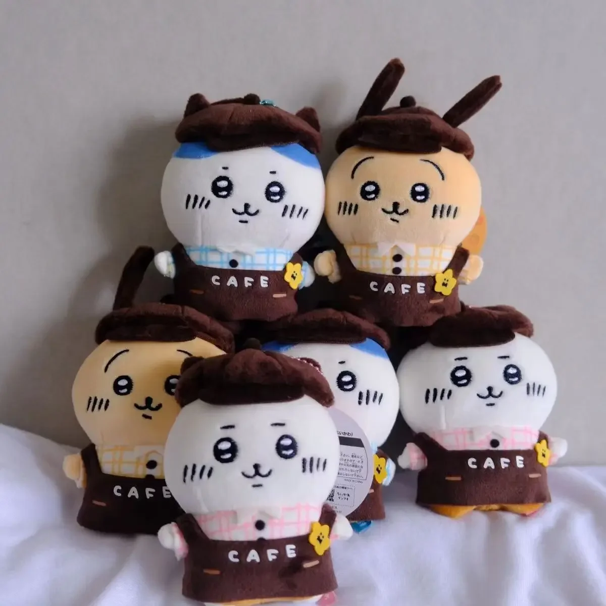 Chiikawa Coffee Shop Series Three Small Kawaii Usagi Hachiware Cute Plush Pendant Plush Toy Gift
Chiikawa Coffee Shop Series Three Small Kawaii Usagi Hachiware Cute Plush Pendant Plush Toy Gift