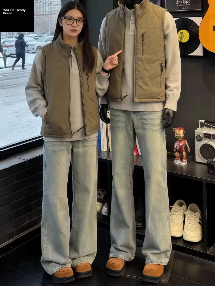 Мужские зимние джинсы с синим узором в виде молнии, расклешенные, с высокой талией, прямого кроя, в американском уличном стиле
Мужские зимние джинсы с синим узором в виде молнии, расклешенные, с высокой талией, прямого кроя, в американском уличном стиле