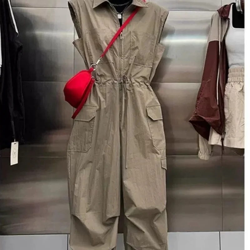French Style Khaki Loose Zipper Jumpsuit Women Spring Summer New Pockets Outwear Casual Elastic Waist Sleeveless Jump Suits
French Style Khaki Loose Zipper Jumpsuit Women Spring Summer New Pockets Outwear Casual Elastic Waist Sleeveless Jump Suits