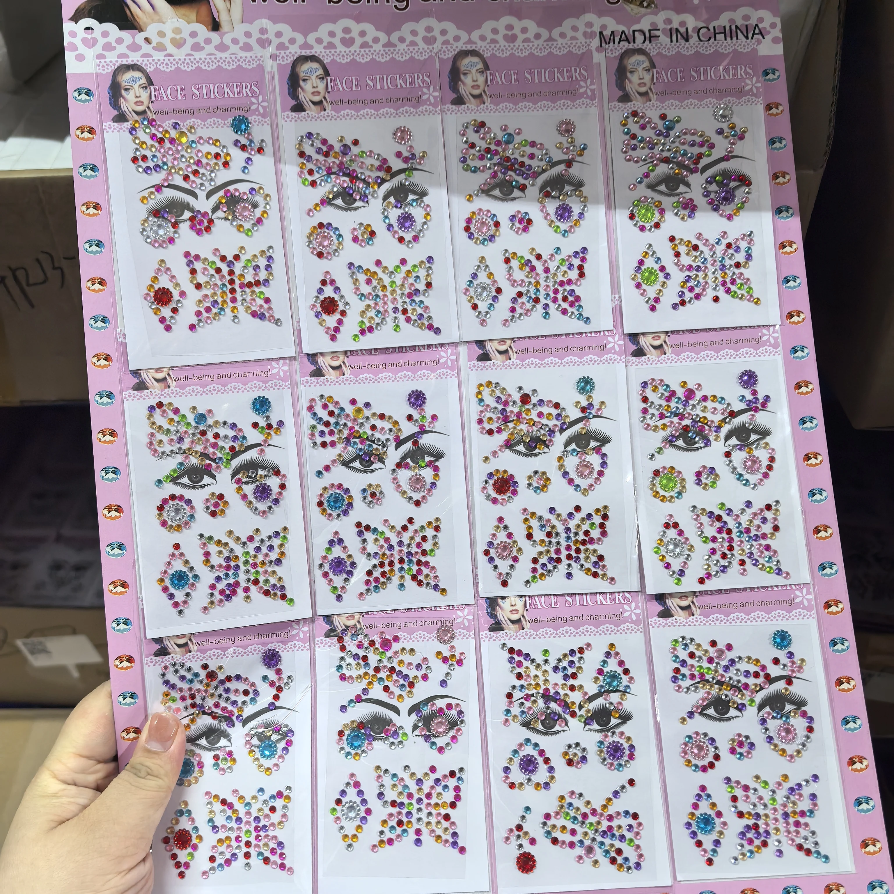 12 Sheets set Glitter Rhinestones Kids Face Stickers Heart Crystal Clear Diamonds Decal for Girls Self-Adhesive Eye Face Jewels
12 Sheets set Glitter Rhinestones Kids Face Stickers Heart Crystal Clear Diamonds Decal for Girls Self-Adhesive Eye Face Jewels