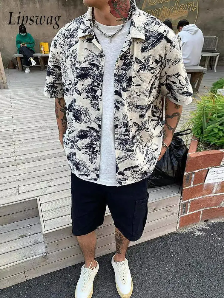 Summer New Casual Mens Ice Silk Shirt Vintage Graphic Print Loose Breathable Shirts Men's Outdoor Fashion Short Sleeve Cardigans
Summer New Casual Mens Ice Silk Shirt Vintage Graphic Print Loose Breathable Shirts Men's Outdoor Fashion Short Sleeve Cardigans