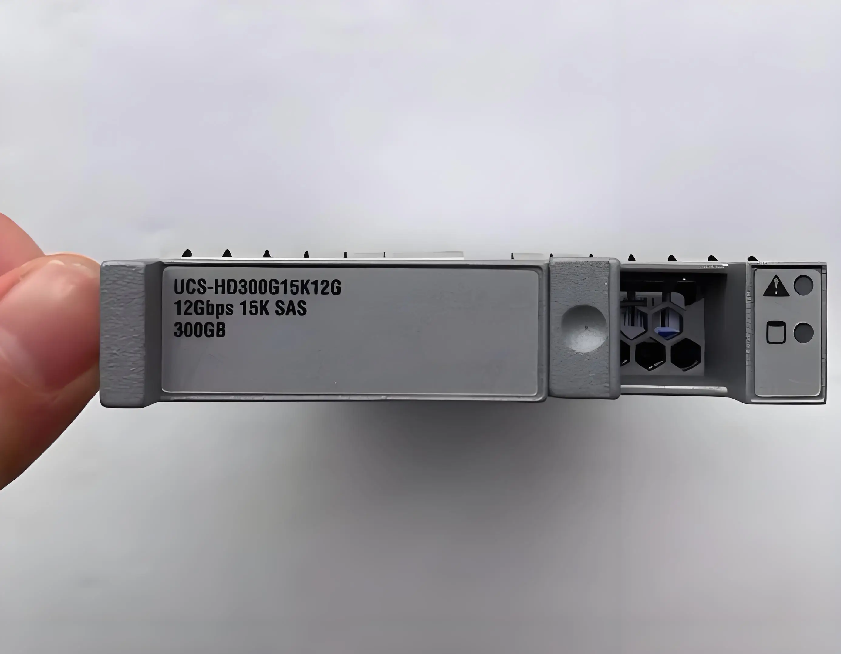 For UCS-HD300G15K12G 15K SAS 300GB 2.5 server hard disk
For UCS-HD300G15K12G 15K SAS 300GB 2.5 server hard disk