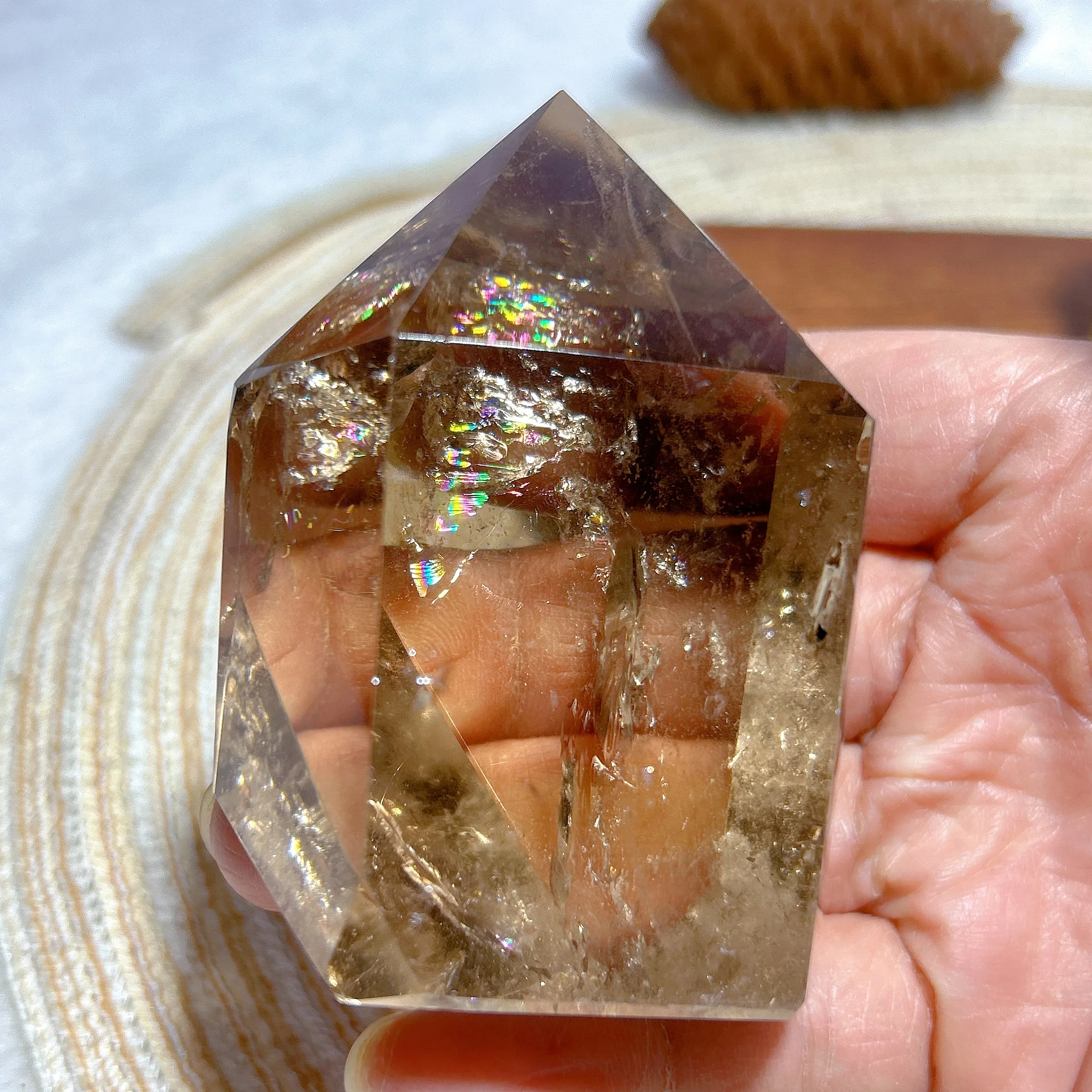 Healing Natural Crystals Rainbow Smokey Quartz Tower Point Reiki Gemstone High Quality Home Decorations Energy Gift
Healing Natural Crystals Rainbow Smokey Quartz Tower Point Reiki Gemstone High Quality Home Decorations Energy Gift
