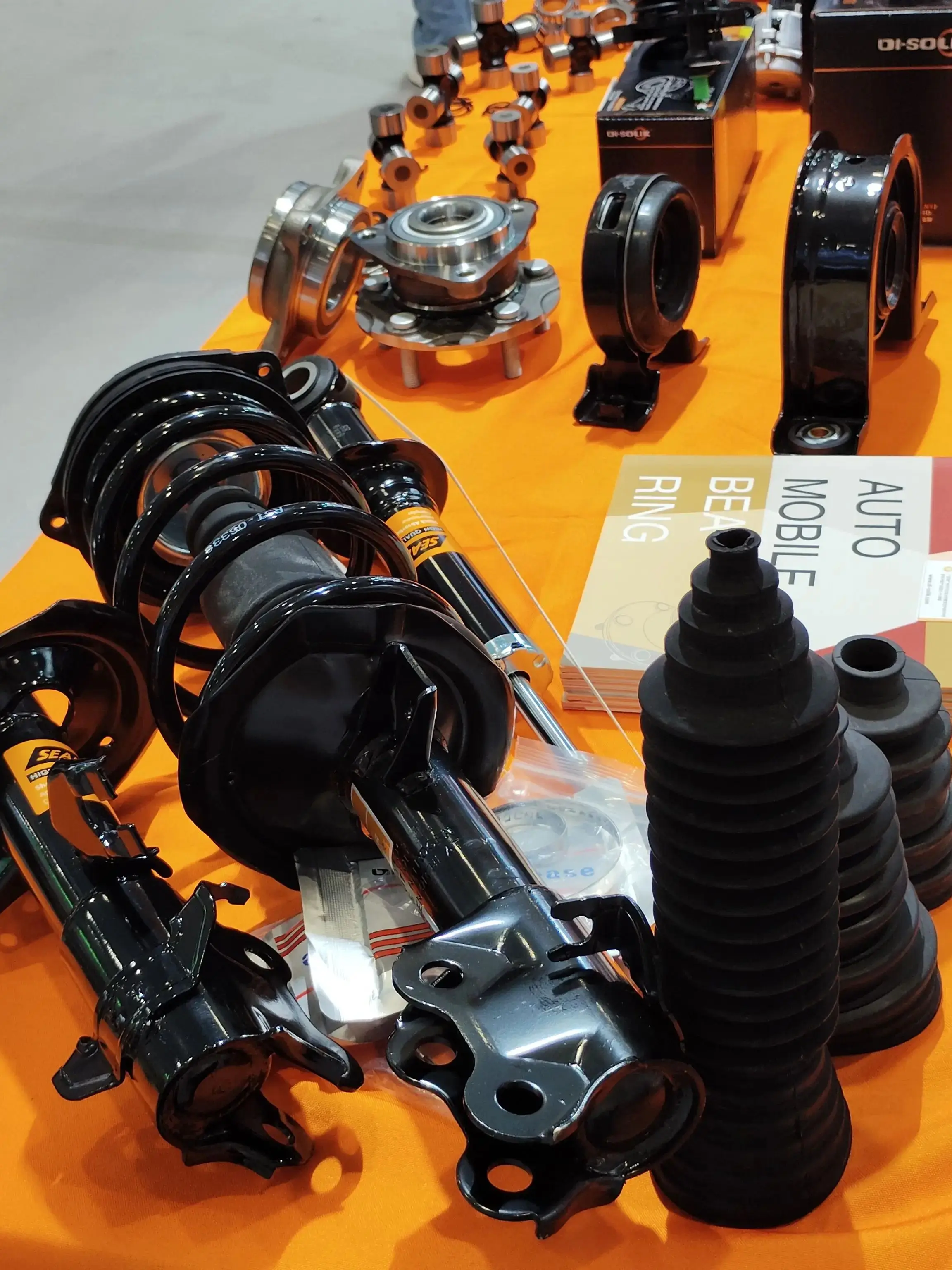 DI-SOLIK Auto Parts Front Shock Absorbers 2043200630 2043232700 2043233600 A2043200630 A2043232700 A2043233600 Amortiguador
DI-SOLIK Auto Parts Front Shock Absorbers 2043200630 2043232700 2043233600 A2043200630 A2043232700 A2043233600 Amortiguador