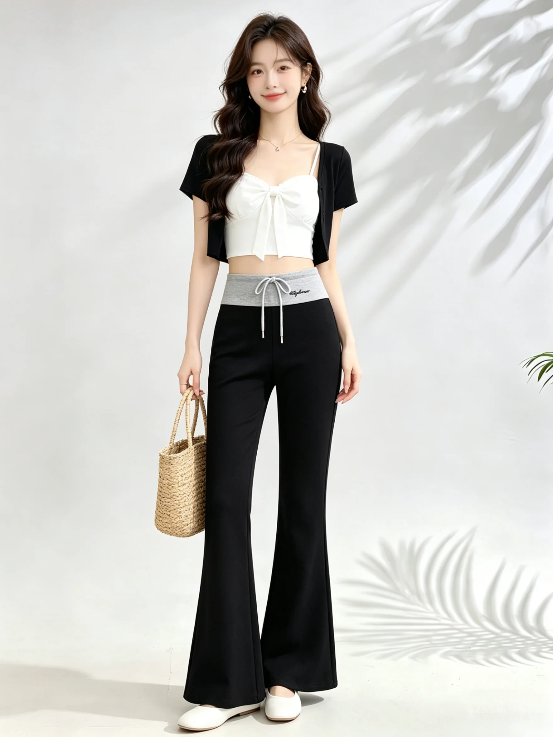 Retro American Low Waist Bell Bottom Pants Summer Slimming Casual Breathable Skin-friendly Spicy Girl Knot Design Ladies Jeans
Retro American Low Waist Bell Bottom Pants Summer Slimming Casual Breathable Skin-friendly Spicy Girl Knot Design Ladies Jeans
