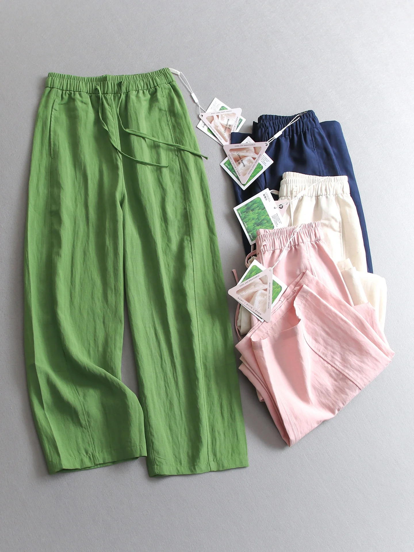 Cool Lightweight Linen Blend Elastic Waist Wide Leg Pants Harlan Style Casual Trousers for Women Nine Points Loose Fit
Cool Lightweight Linen Blend Elastic Waist Wide Leg Pants Harlan Style Casual Trousers for Women Nine Points Loose Fit