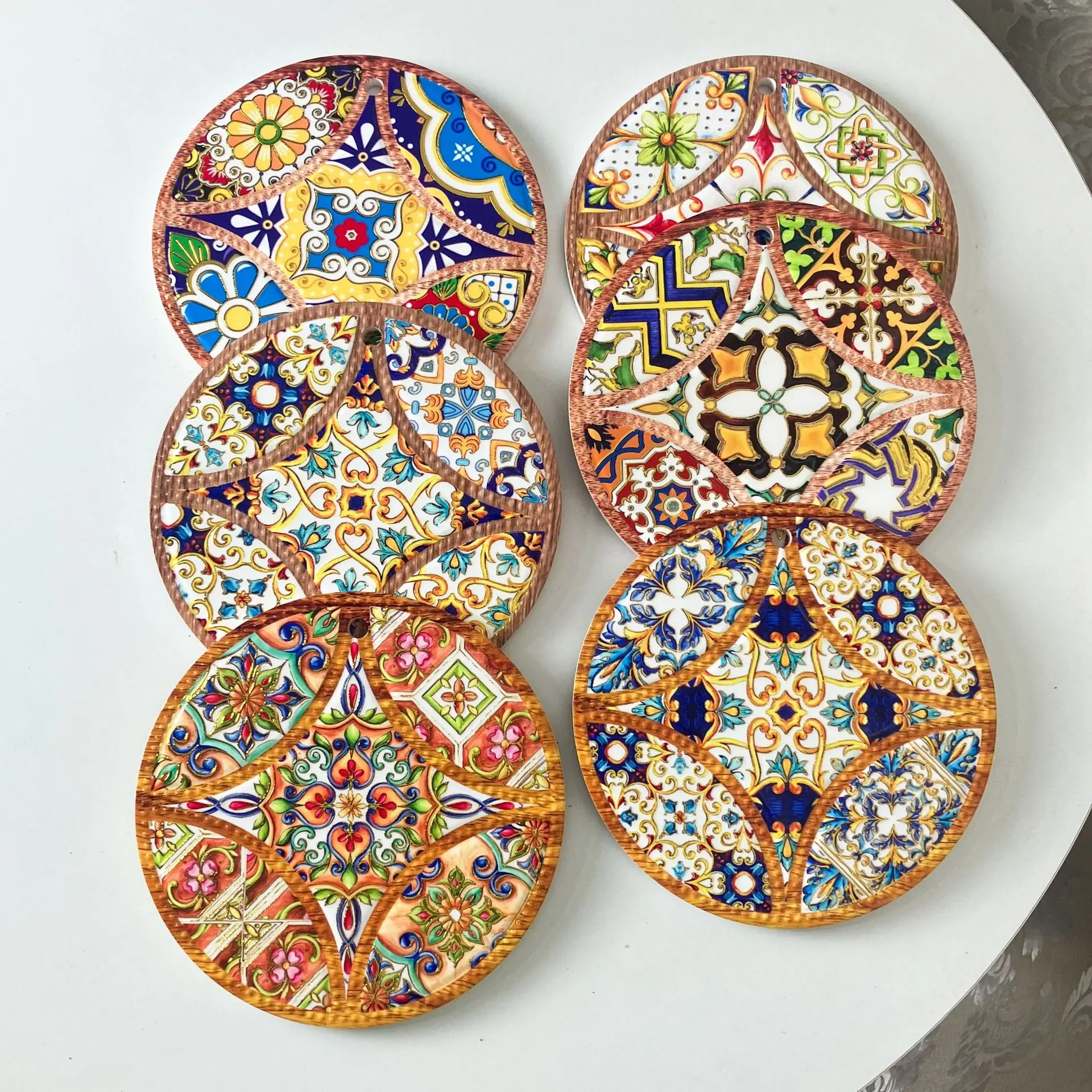 Ceramic Round Mat for Pan Bohemian Style Beverage Tea Coffee Cup Coasters Cork Base Pad Placemats for Table Kitchen Accessories
Ceramic Round Mat for Pan Bohemian Style Beverage Tea Coffee Cup Coasters Cork Base Pad Placemats for Table Kitchen Accessories