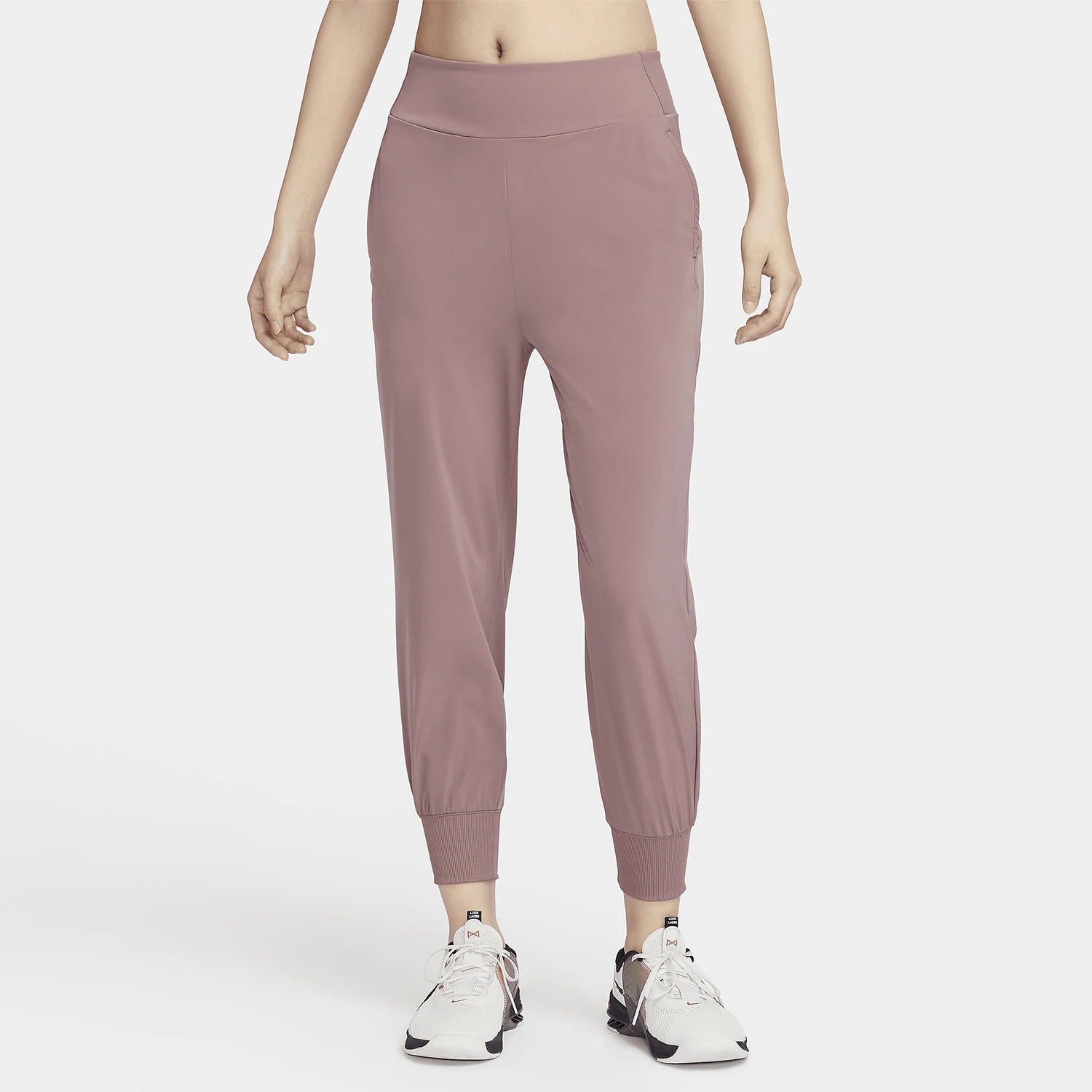 Женские дышащие брюки Nike Authentic Dri-FIT Bliss длиной 9/10 DV9454-208
Женские дышащие брюки Nike Authentic Dri-FIT Bliss длиной 9/10 DV9454-208