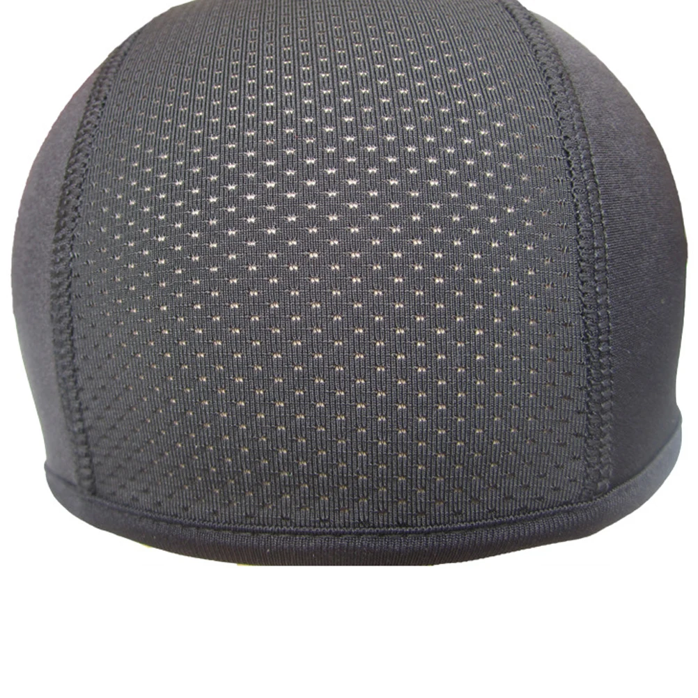 1pcs Liner Cap For Cycling Skiing Breathable Quick Dry Riding Skull Cap Winter Outdoor Wear For Men Black 
1pcs Liner Cap For Cycling Skiing Breathable Quick Dry Riding Skull Cap Winter Outdoor Wear For Men Black