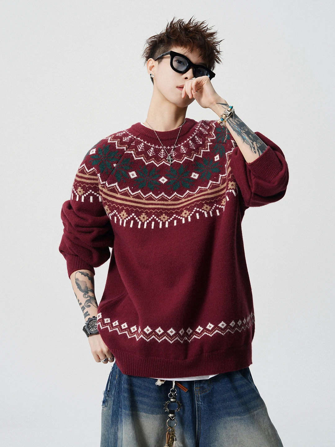 Мужской вязаный свитер Cisas New Year Thiened Red, зимний повседневный пуловер с круглым вырезом, удобный, мягкий, средней плотности вязки.
Мужской вязаный свитер Cisas New Year Thiened Red, зимний повседневный пуловер с круглым вырезом, удобный, мягкий, средней плотности вязки.