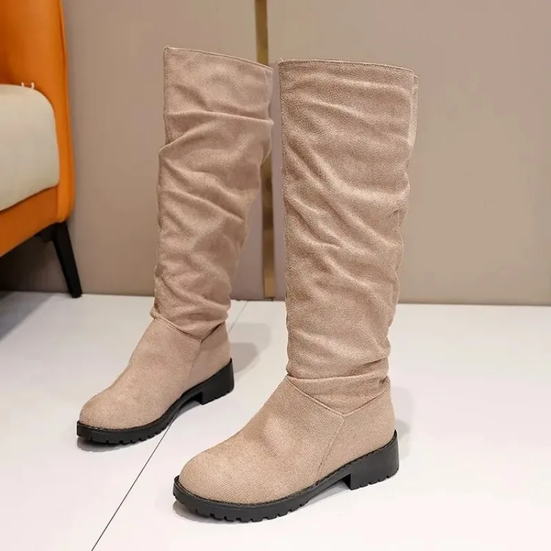 New Solid Color Comfortable Fashion Knee-high Fashion Boots Round Head Square Heels Increase Large Size 41 42 Winter High Boots
New Solid Color Comfortable Fashion Knee-high Fashion Boots Round Head Square Heels Increase Large Size 41 42 Winter High Boots