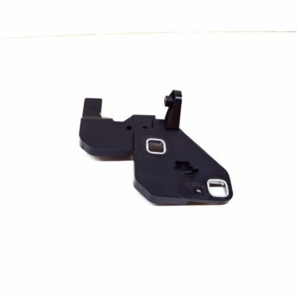 Кронштейн передней фары бампера для Mercedes Benz GLC-Class W253 OEM 2536201700/2536201800
Кронштейн передней фары бампера для Mercedes Benz GLC-Class W253 OEM 2536201700/2536201800
