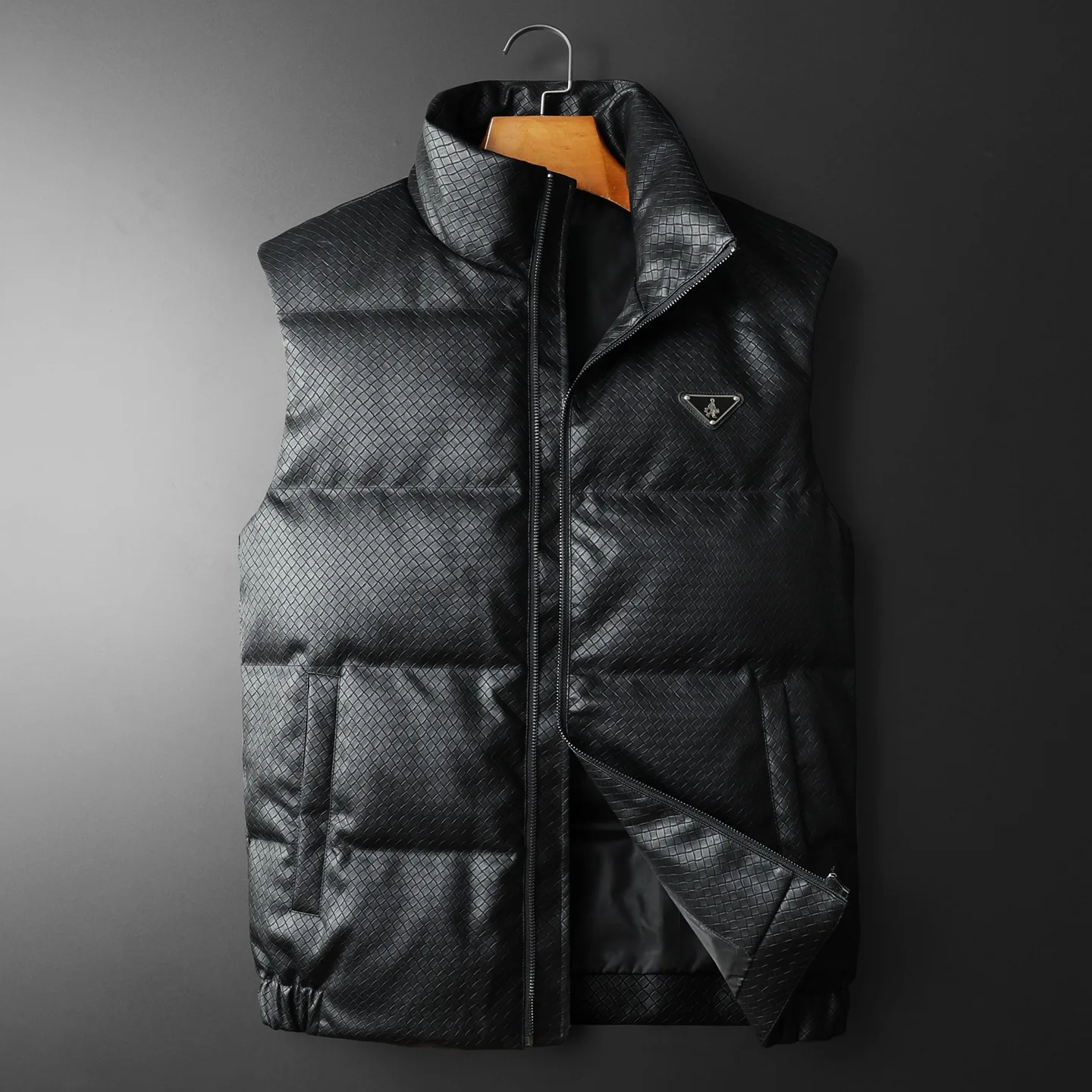 Trendy Lightweight down Vest Men's Warm Large Size oulder Pad Jaet Winter Outerwear Youth Travel Faion White Du down
Trendy Lightweight down Vest Men's Warm Large Size oulder Pad Jaet Winter Outerwear Youth Travel Faion White Du down
