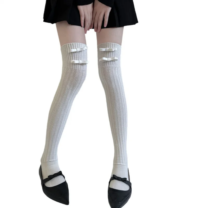 Autumn Winter Korean Style Elegant Leather Bow Vertical Striped Long Tube Socks Over-the-Knee High Tube Socks Slouchy Calf Socks
Autumn Winter Korean Style Elegant Leather Bow Vertical Striped Long Tube Socks Over-the-Knee High Tube Socks Slouchy Calf Socks