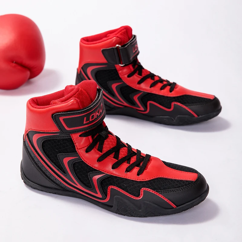 Professional wrestling shoes Boxing fighting leather Sneakers Indoor Soft bottom Training match sports boots Plus Size 39-47
Professional wrestling shoes Boxing fighting leather Sneakers Indoor Soft bottom Training match sports boots Plus Size 39-47