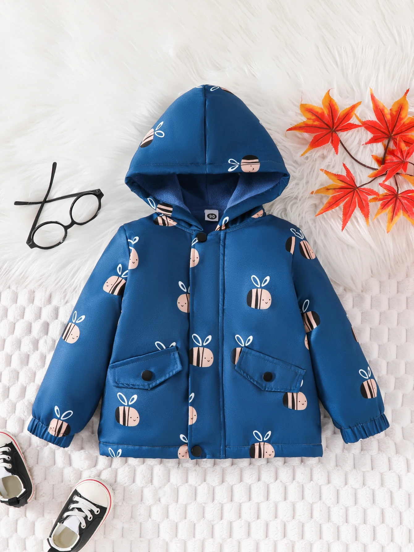 Милая флисовая куртка с капюшоном для маленьких мальчиков на зиму, весну и осень.
Милая флисовая куртка с капюшоном для маленьких мальчиков на зиму, весну и осень.