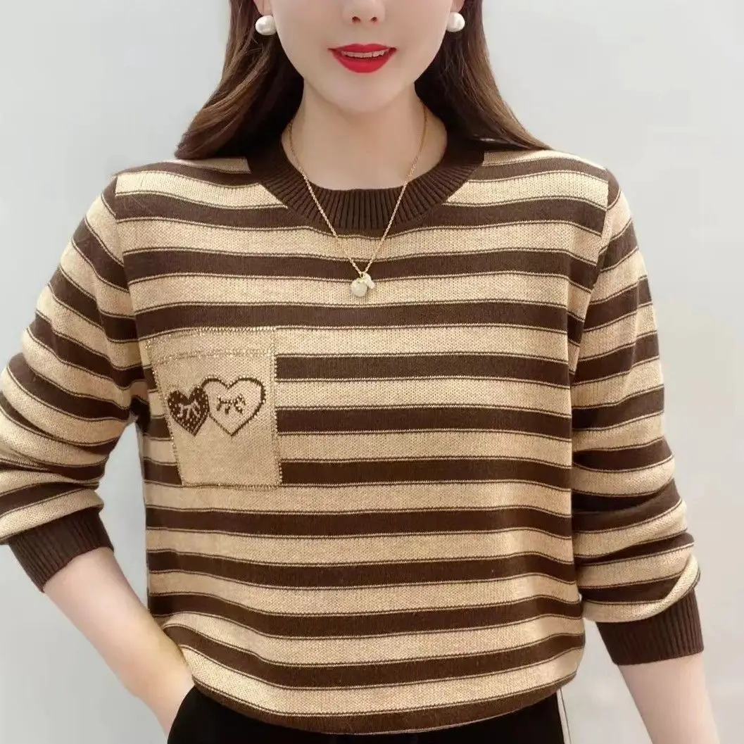 Classic round Ne Striped Loose Knit Sweater Sli Slimming Faionable Top for Women New Arrival Autumn Season
Classic round Ne Striped Loose Knit Sweater Sli Slimming Faionable Top for Women New Arrival Autumn Season