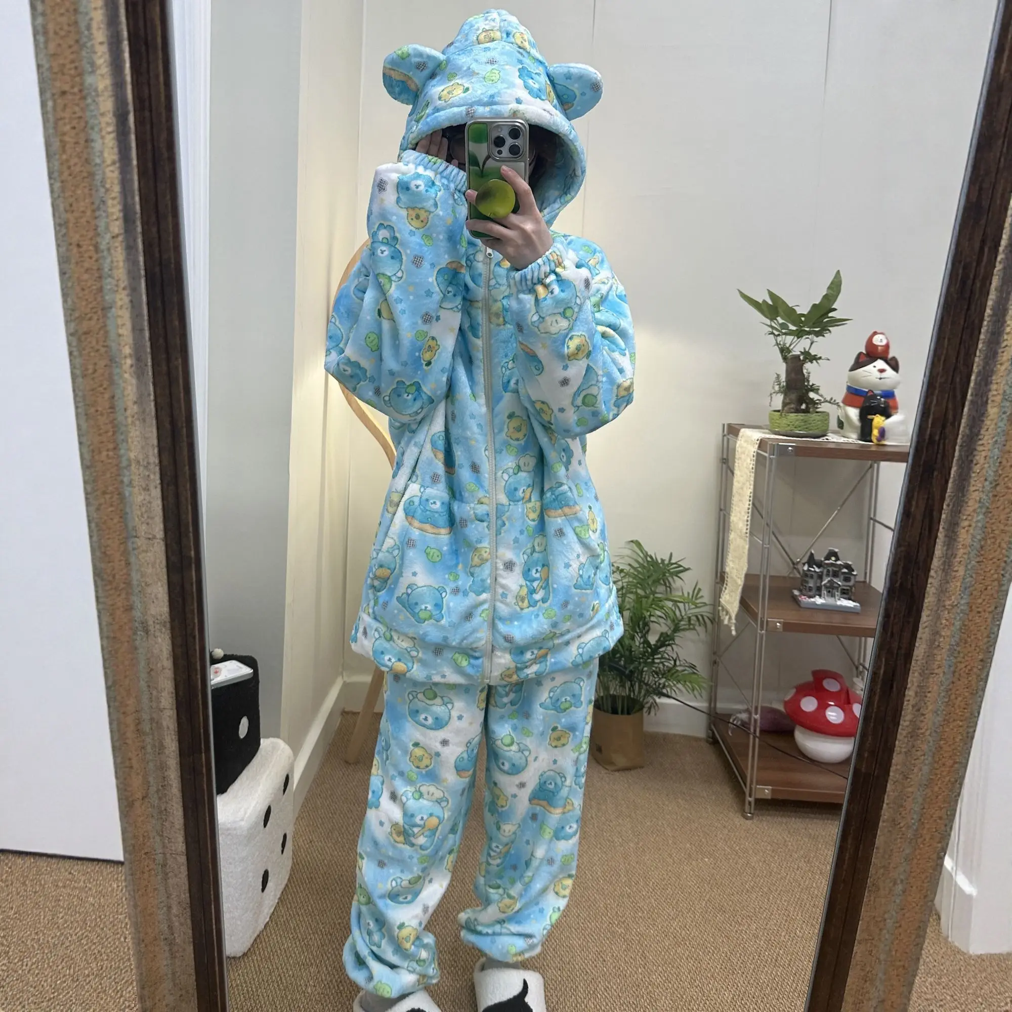 Kawaii Rilakkuma Pajamas Long Sleeve Long Pants Cute Cartoon Two Piece Set Winter Warm Thickened Home Clothes Girls Gifts Toys
Kawaii Rilakkuma Pajamas Long Sleeve Long Pants Cute Cartoon Two Piece Set Winter Warm Thickened Home Clothes Girls Gifts Toys