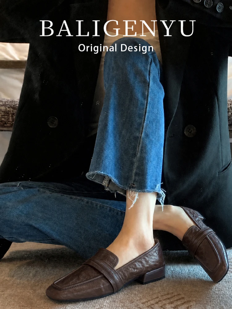 Leather Version Real Leather Chunky Heel Deep Mouth Single Shoes Women's British Style Retro Buckle Loafers Versatile Commute...
Leather Version Real Leather Chunky Heel Deep Mouth Single Shoes Women's British Style Retro Buckle Loafers Versatile Commute...