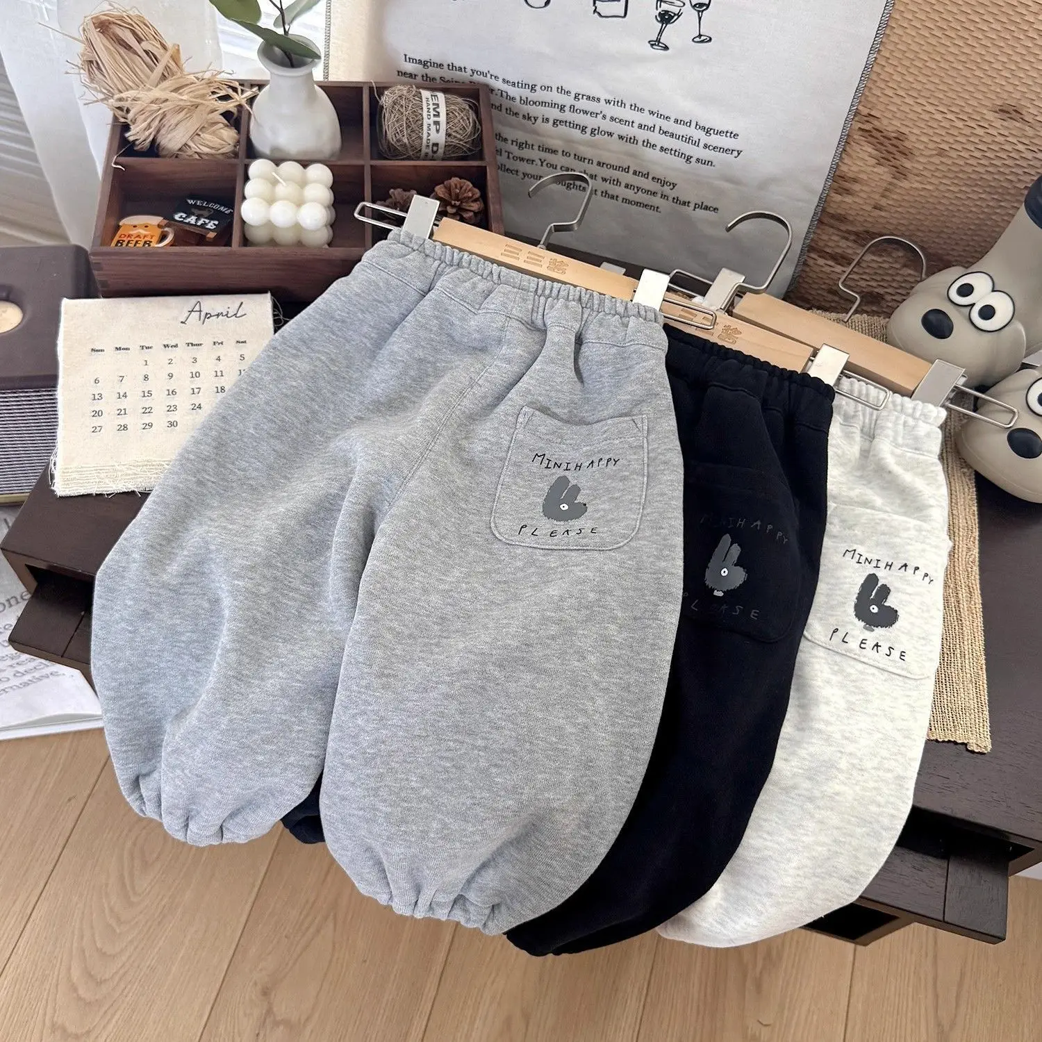 Брюки для маленьких мальчиков с эластичной резинкой на талии, брюки для девочек, детская одежда
Брюки для маленьких мальчиков с эластичной резинкой на талии, брюки для девочек, детская одежда