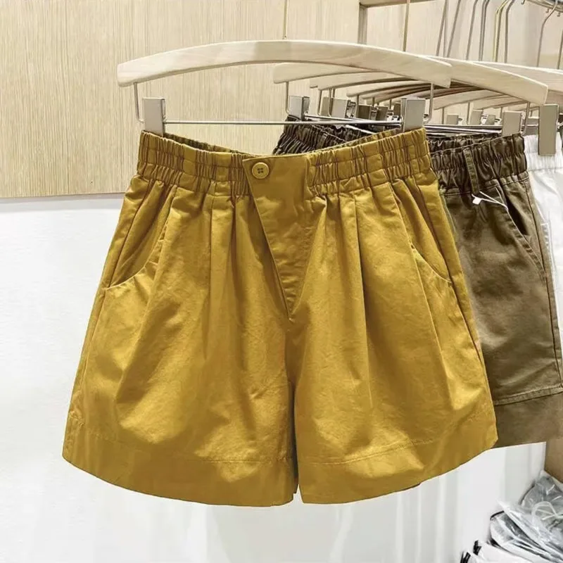 Women's Summer Casual Shorts Button High Waist A Line Loose Fit Straight Pants Pleated Wide Leg Bottoms Office Lady Short Pants
Women's Summer Casual Shorts Button High Waist A Line Loose Fit Straight Pants Pleated Wide Leg Bottoms Office Lady Short Pants